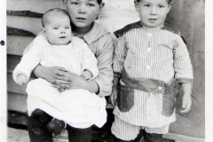 Barclay Family Children, Emmet, Idaho, 1921.